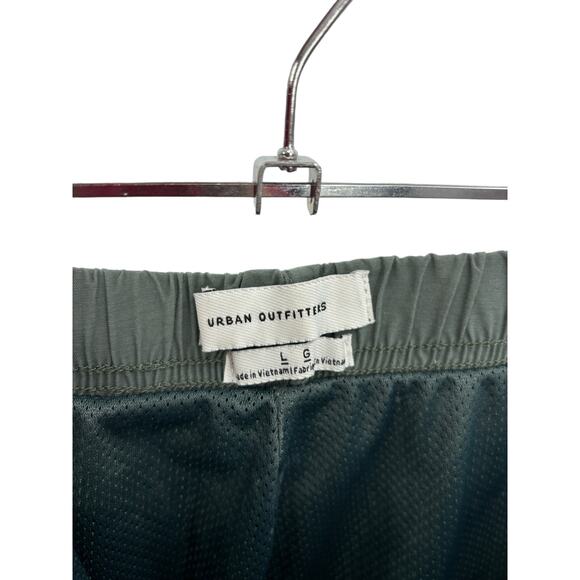 Urban Outfitters Shorts Mens Large Utility Cargo Green Pull On Belted Relaxed - Picture 6 of 8